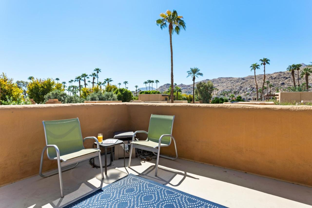The Waverly 30 Day Minimum Townhouse Holiday home Palm Springs