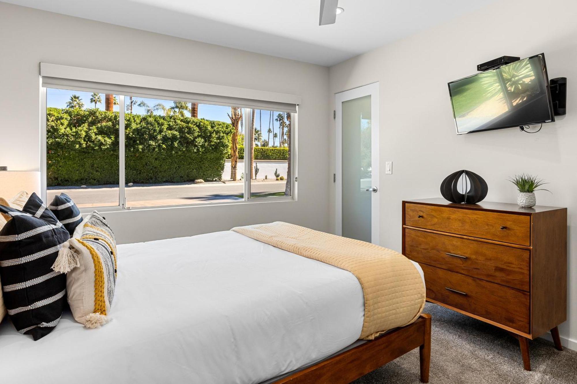 Deepwell Modern By Acme House Company Palm Springs