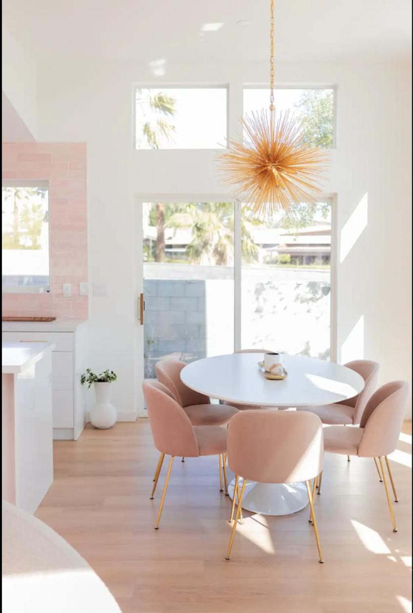 Villa The Pink Paloma - A Barbie Inspired In Palm Springs