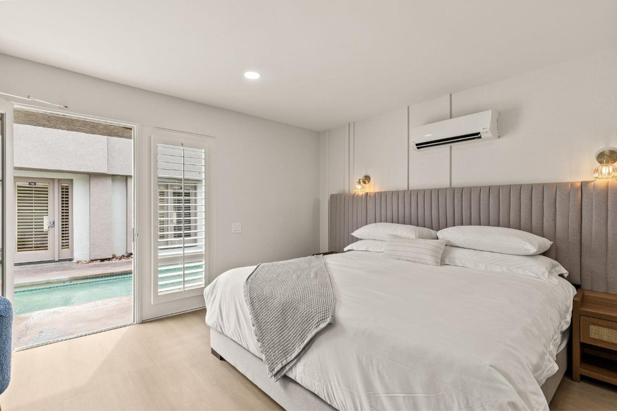 Hotel Casa Oliver & - A Men's Clothing Optional In