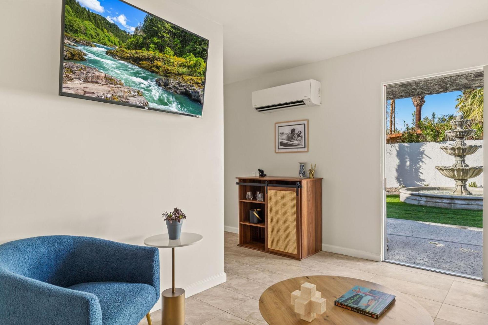 Casa Oliver & - A Men's Clothing Optional In Hotel
