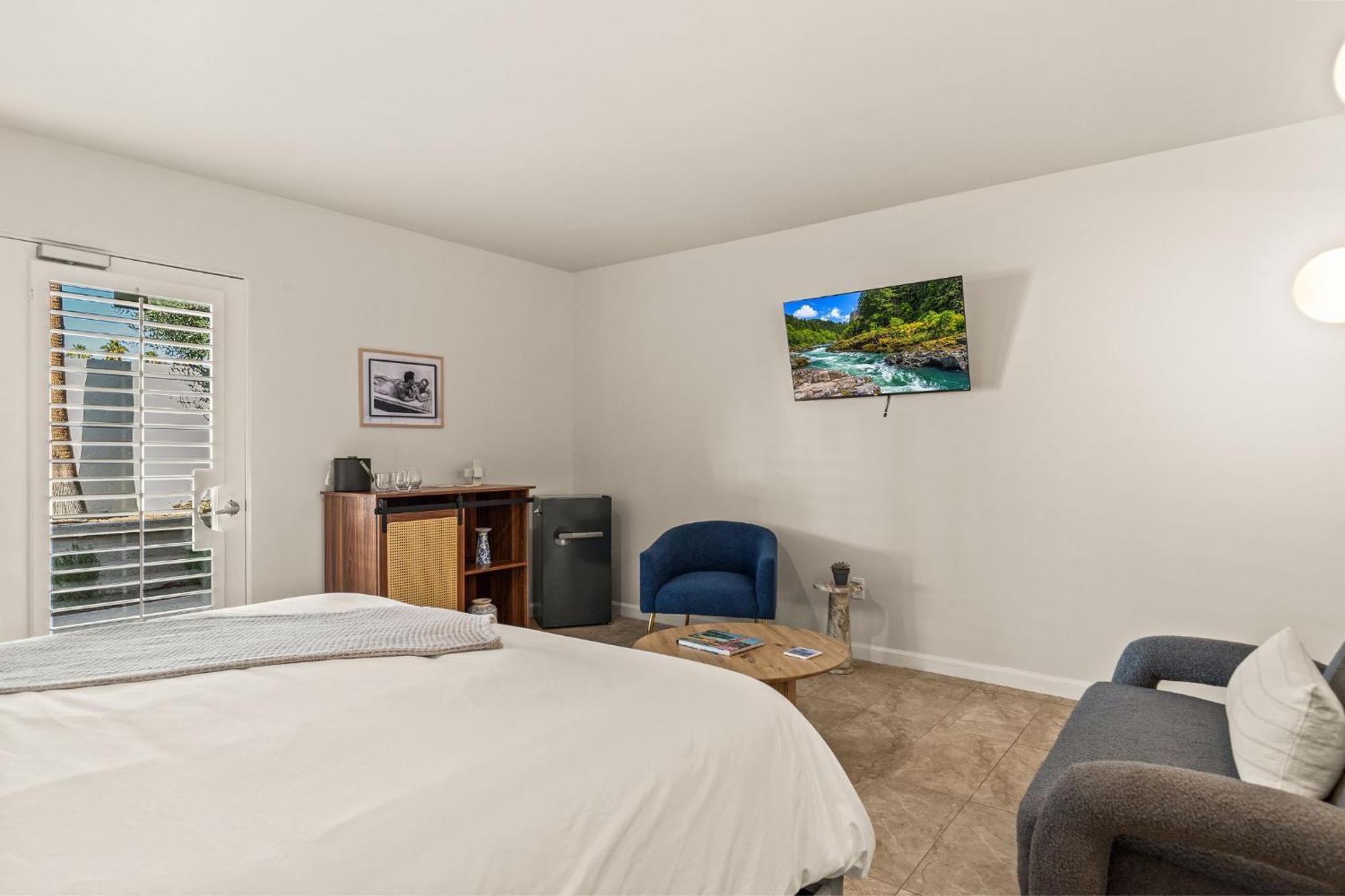 Casa Oliver & - A Men's Clothing Optional In Hotel Palm Springs