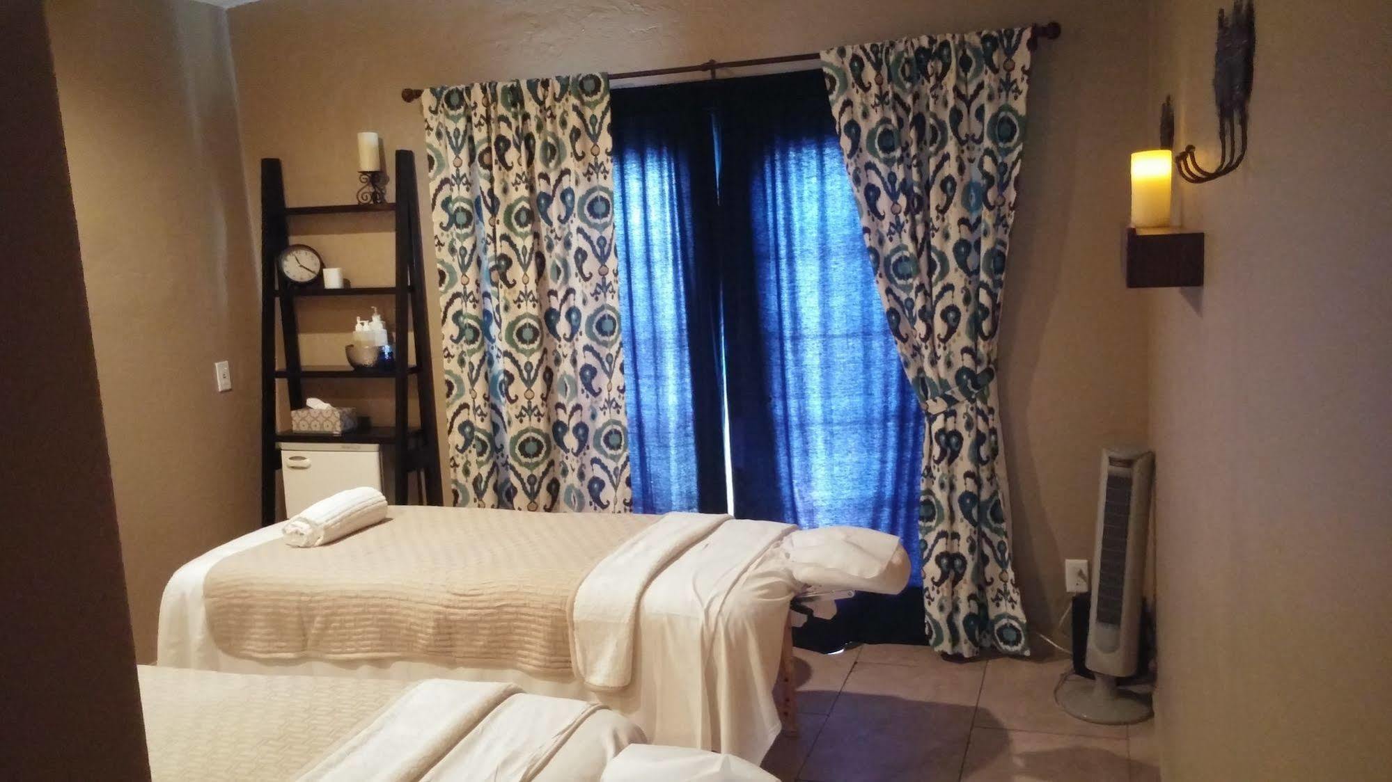 La Dolce & - A Gay Men's Clothing Optional Resort