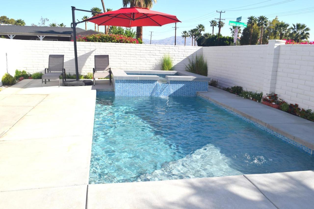 West Racquet Club Art Homestay Palm Springs
