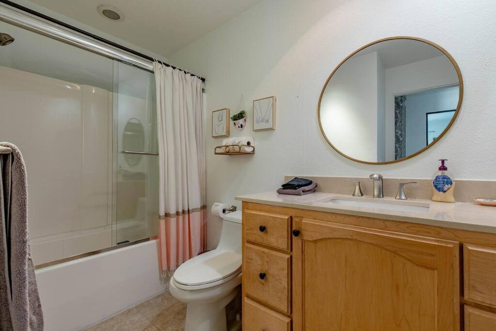 Holiday home The Yorba Oasis W/pool *