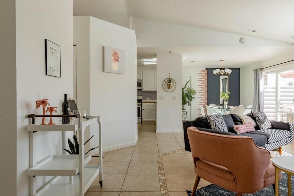 The Yorba Oasis W/pool * Palm Springs