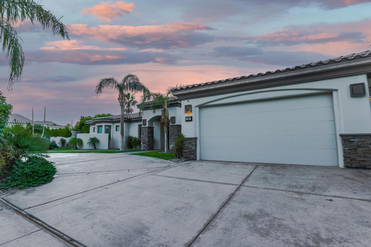 Exclusive, Upscale Estate With 5-star Amenities *