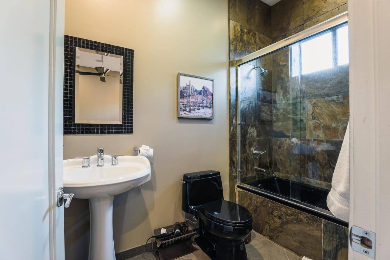 Exclusive, Upscale Estate With 5-star Amenities Villa Palm Springs
