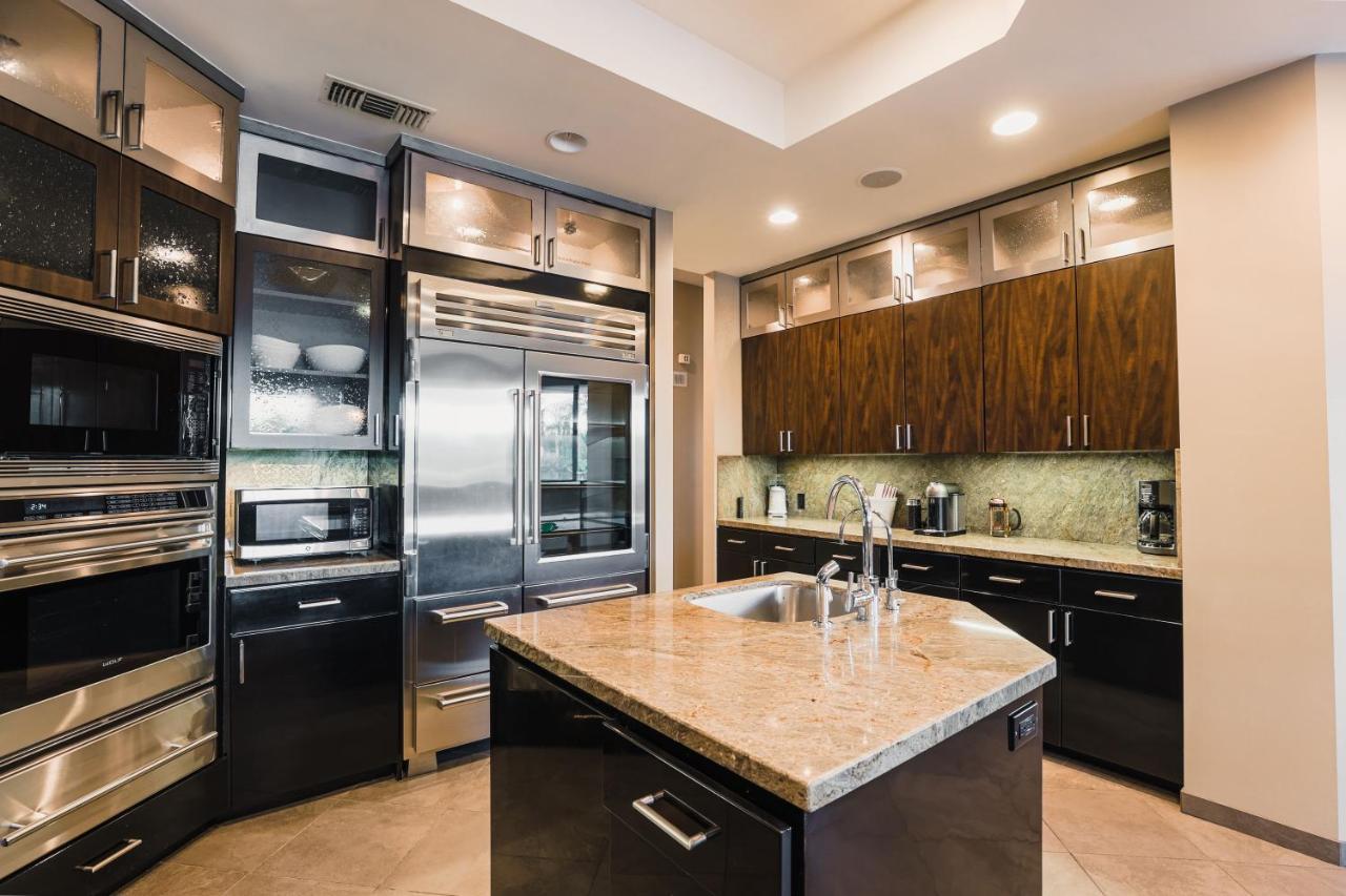 Exclusive, Upscale Estate With 5-star Amenities Villa Palm Springs