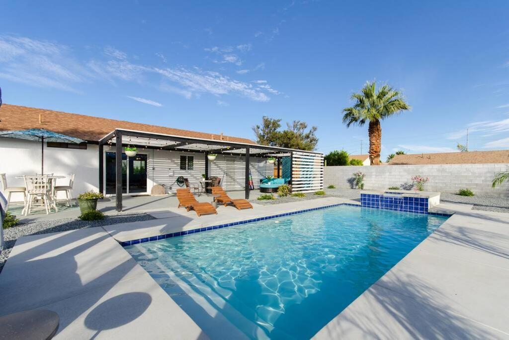 Holiday home Cozy With Pool Moutain View 3675 Palm Springs