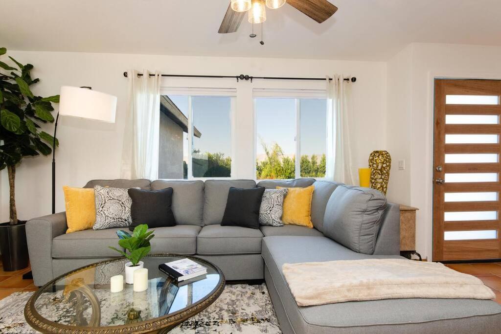 Holiday home Cozy With Pool Moutain View 3675 Palm Springs