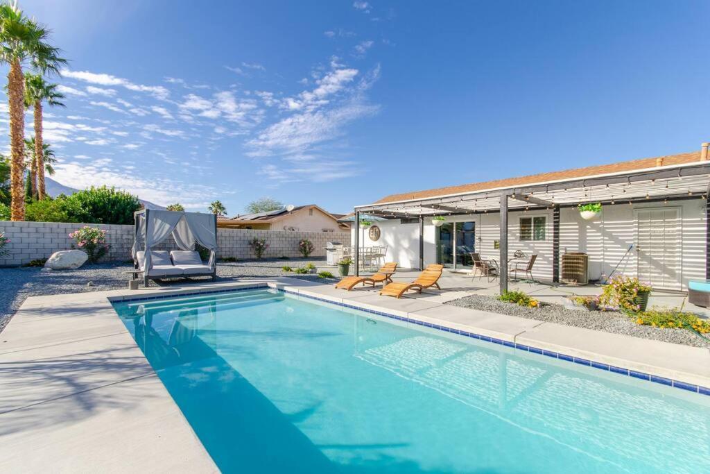 Holiday home Cozy With Pool Moutain View 3675 Palm Springs