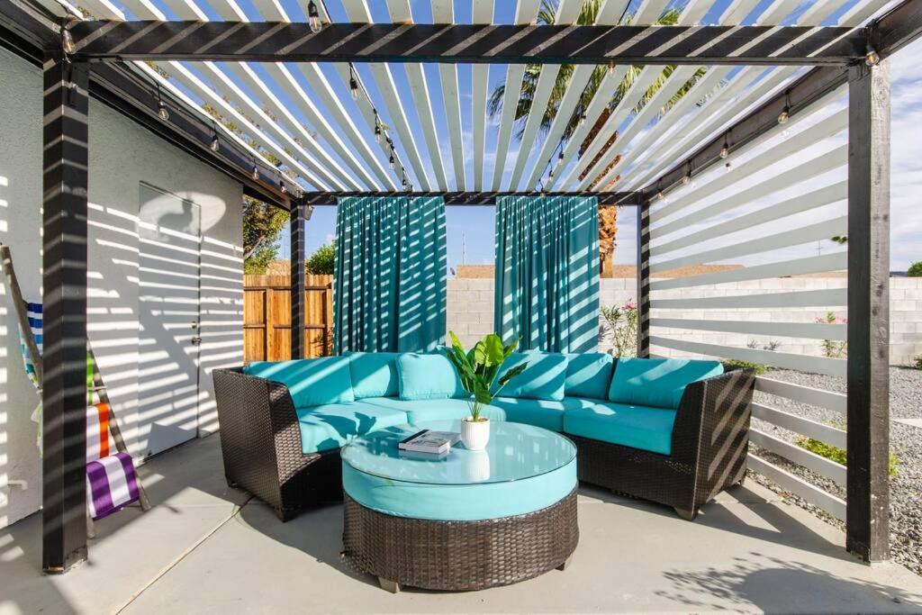 Cozy With Pool Moutain View 3675 Holiday home Palm Springs