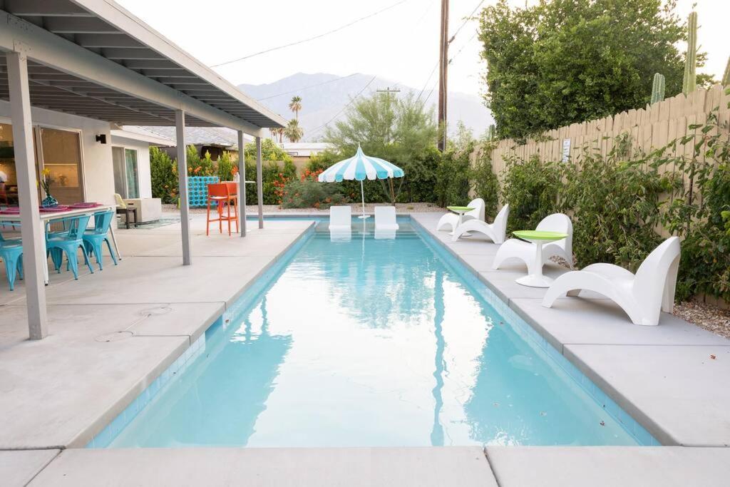 Casa Palmina An Mcm Oasis *