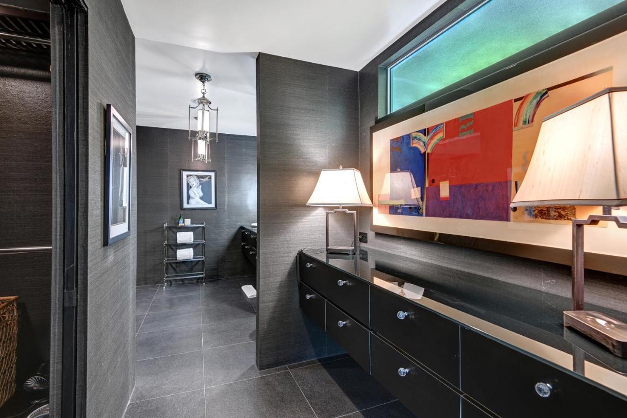 Canyon Palms Estate- Ultra-luxe, Pool, Spa, Firepit, Outdoor Kitchen & Holiday home Palm Springs