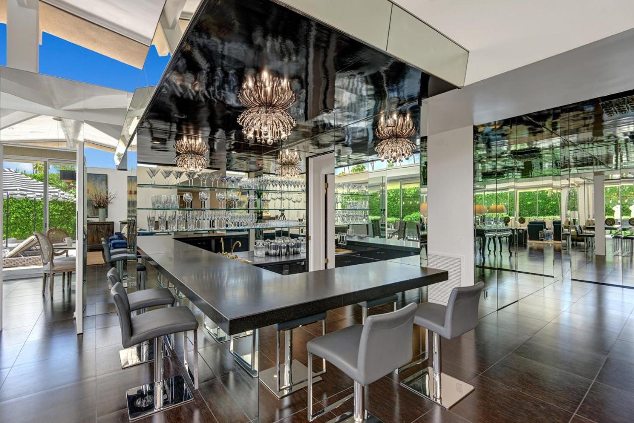 Canyon Palms Estate- Ultra-luxe, Pool, Spa, Firepit, Outdoor Kitchen & * Palm Springs