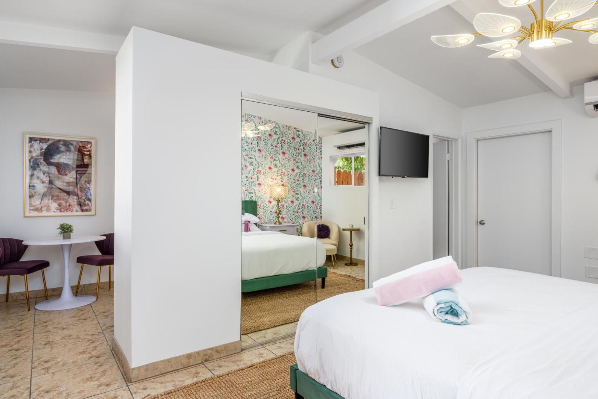Hotel The Muse Boutique - Buyout Big Groups (adults Only) *