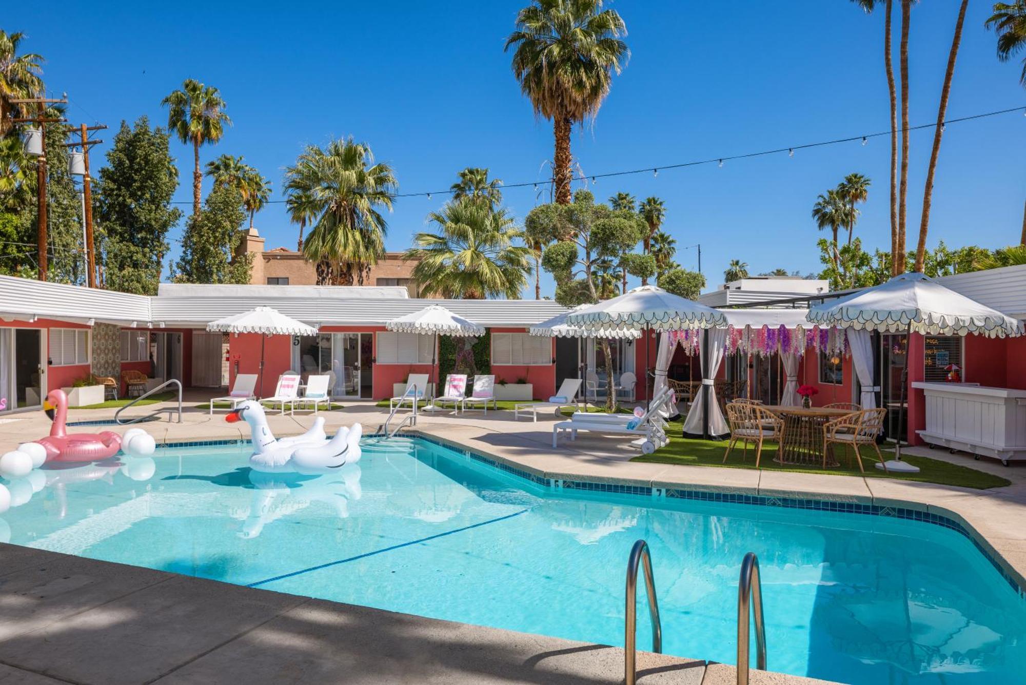 Hotel The Muse Boutique - Buyout Big Groups (adults Only) *