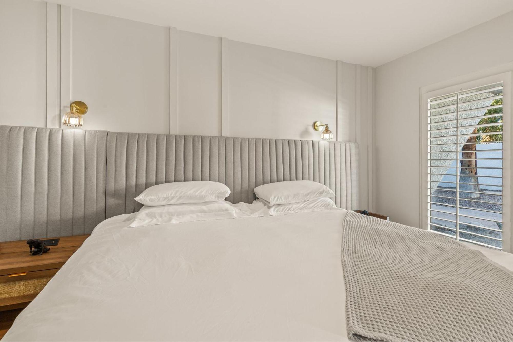 Casa Oliver & - A Men's Clothing Optional In Hotel *
