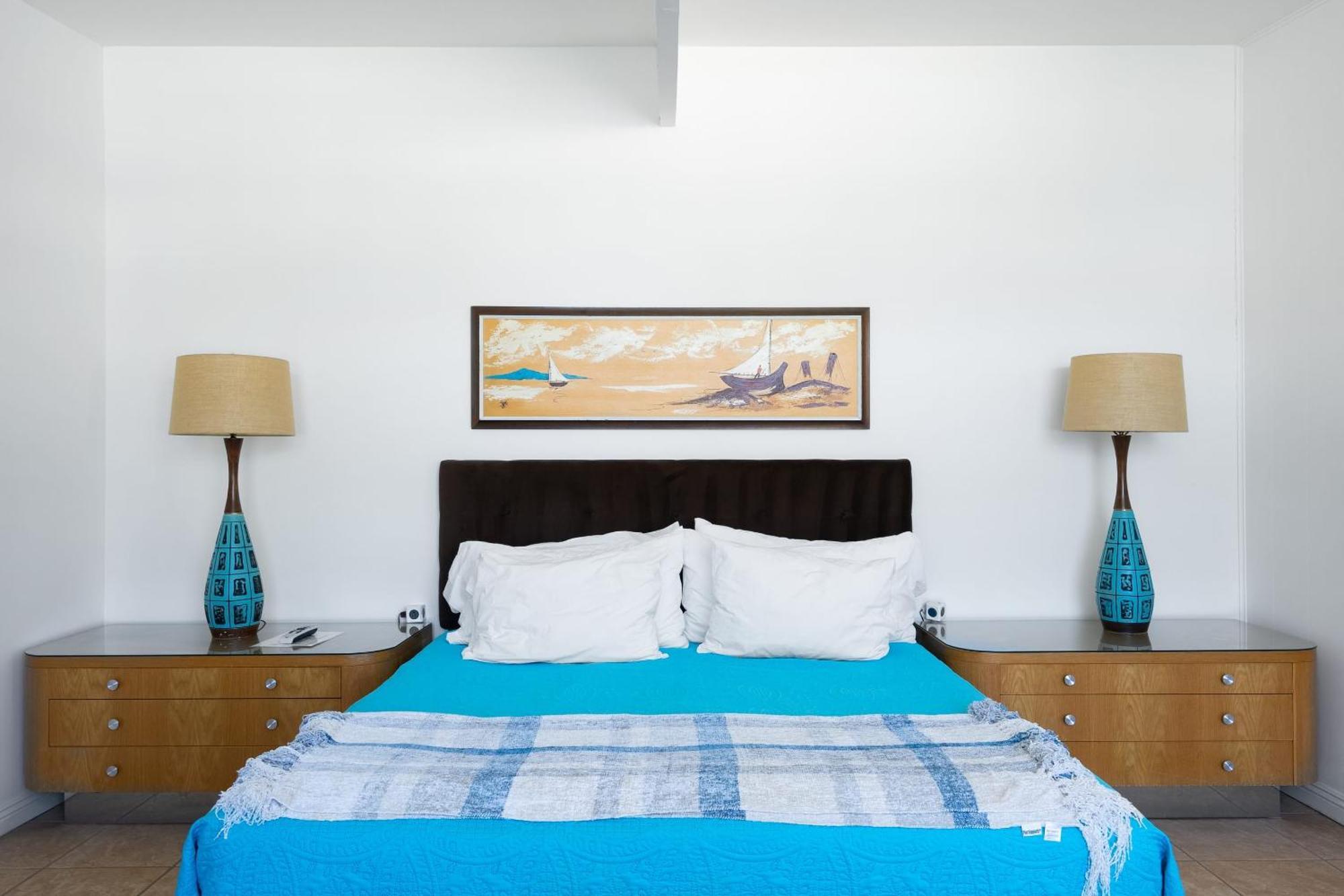 Monkey Tree By Avantstay Stylish In W Pool Hotel Palm Springs