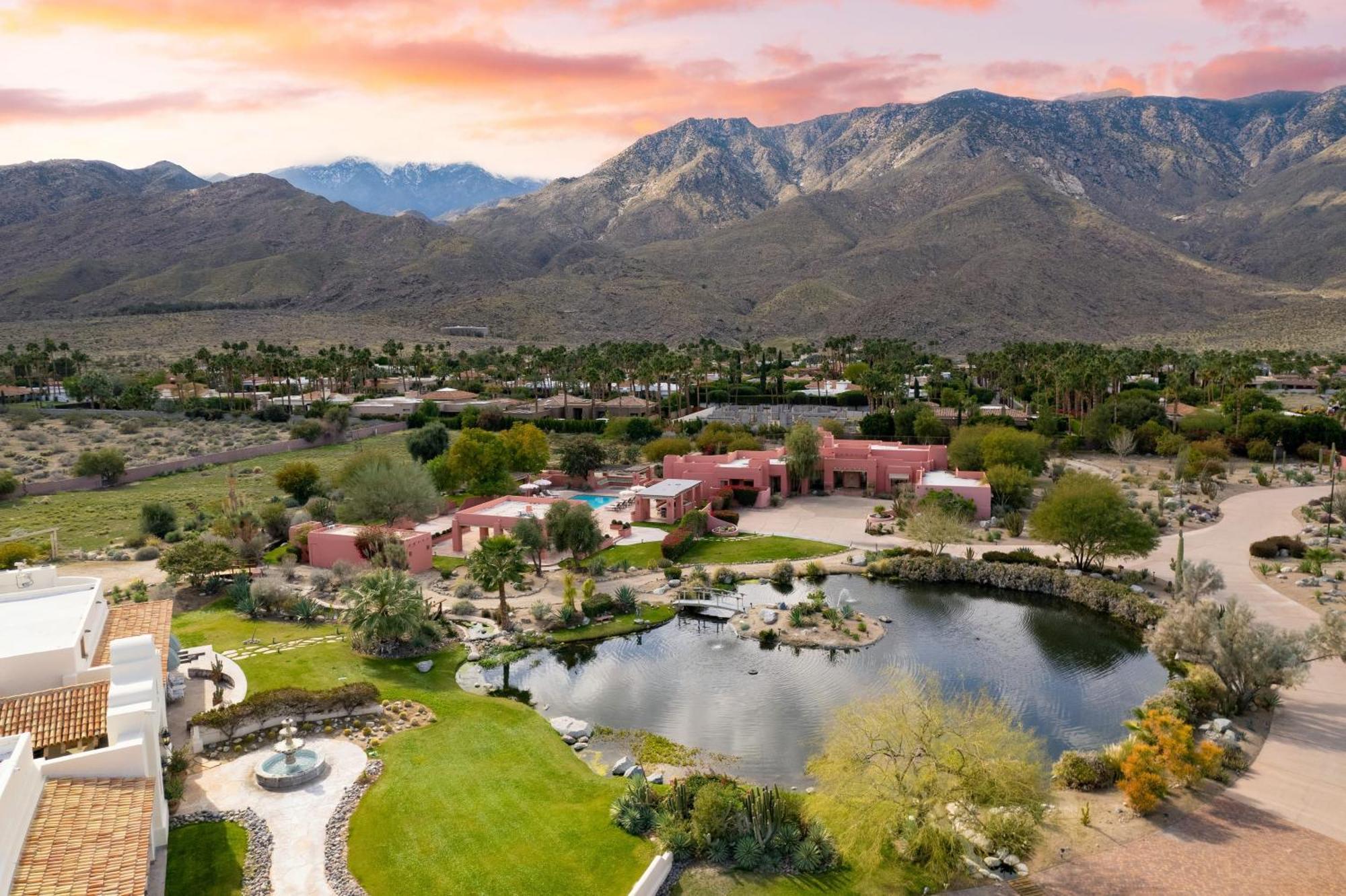 The Pond Estate By Avantstay Designer Compound W Multiple Pools Tennis View * Palm Springs