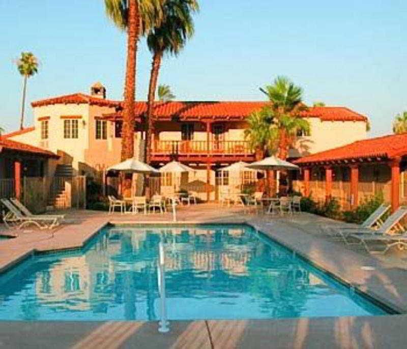 Alcazar 4*