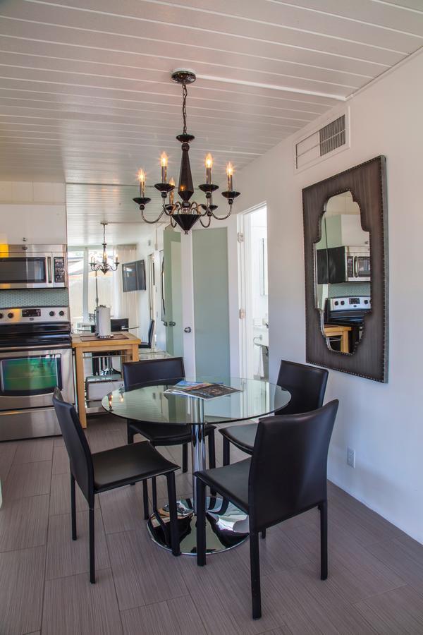 Ocotillo Lodge *