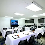 L3 Oasis Hotel