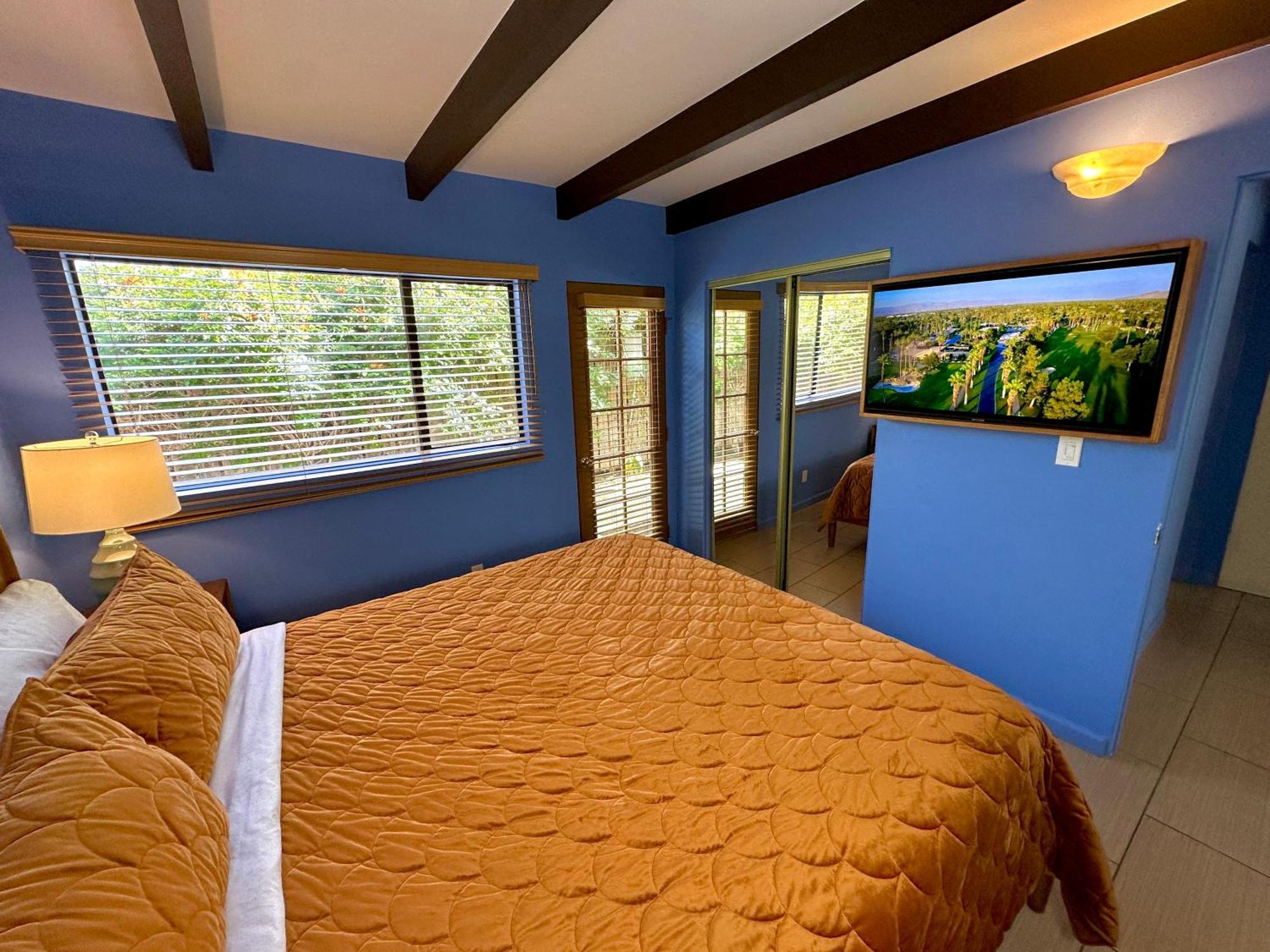 Vista Grande - A Gay Men's Resort 4*