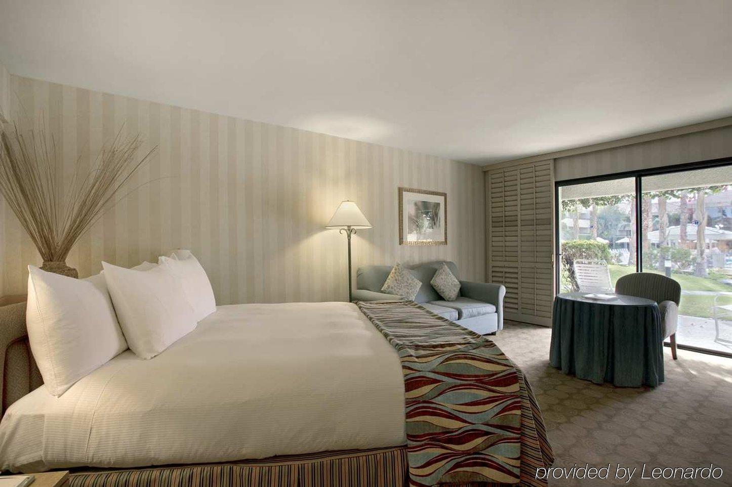 Hilton Resort 4*