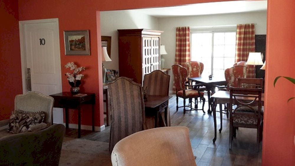 Alpine Gardens Hotel 2*